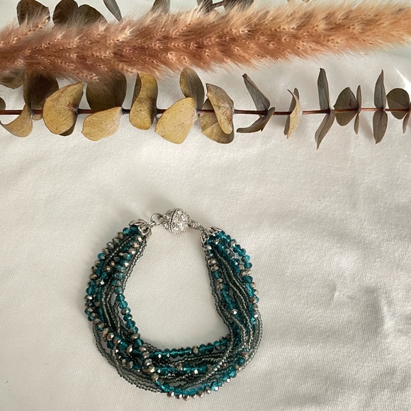 Premier Designs Jewelry set - Picture 3 of 4